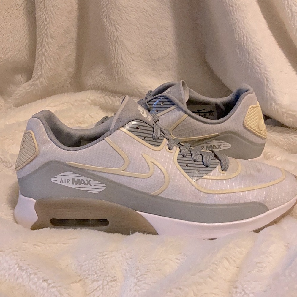 Nike Air Max 90